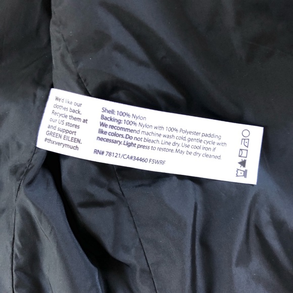 Eileen Fisher classic quilted vest - Picture 7 of 8